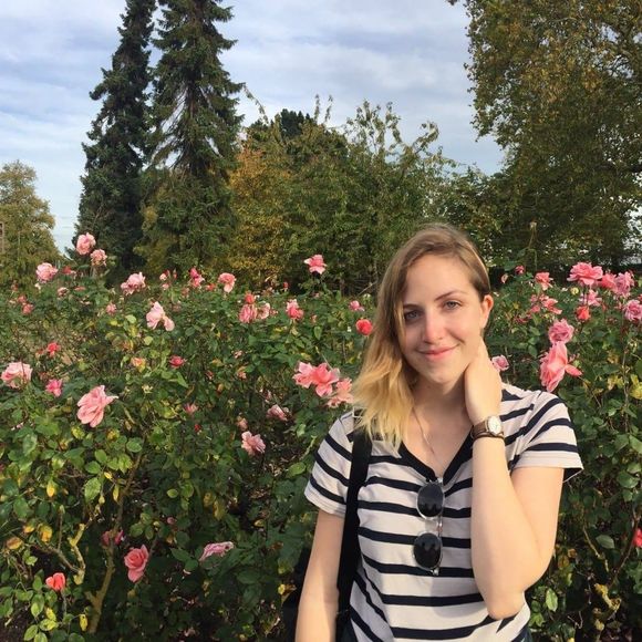 Meet your Posher, Rosa - Picture 1 of 1